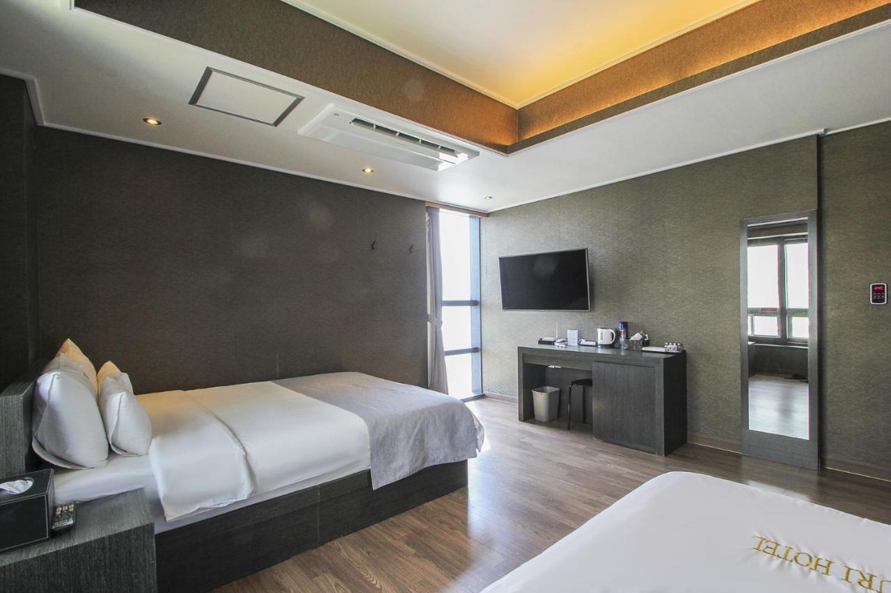 Nuri Hotel Busan Exteriör bild