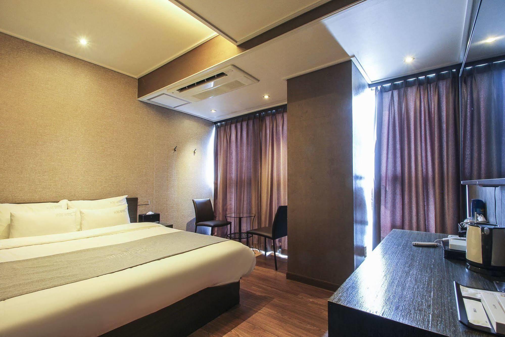 Nuri Hotel Busan Exteriör bild